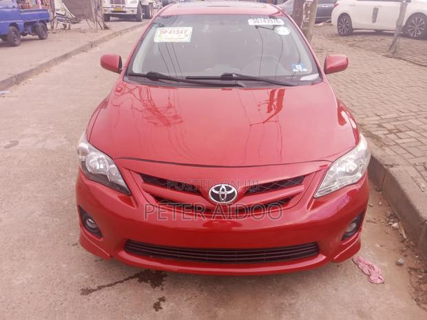 Toyota Corolla 2013 Red