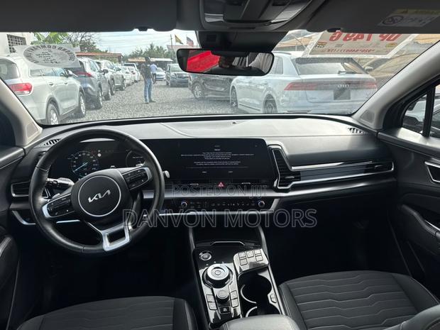Kia Sportage LX 2023 Gray