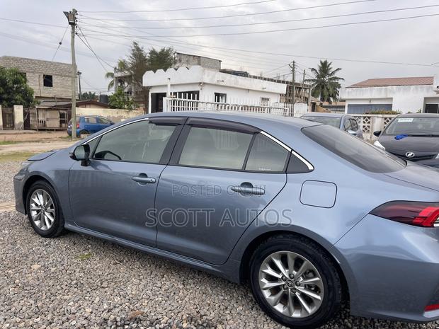 Toyota Corolla Altis 2019 Blue