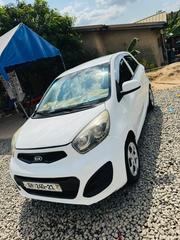 Kia Morning 2013 White for sale