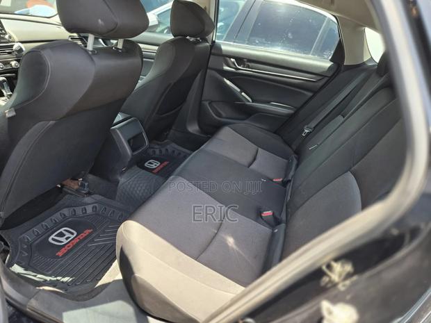Honda Accord 2018 Black