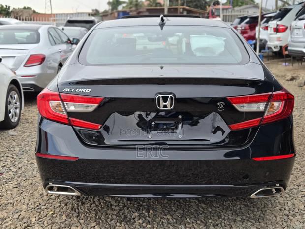Honda Accord 2018 Black