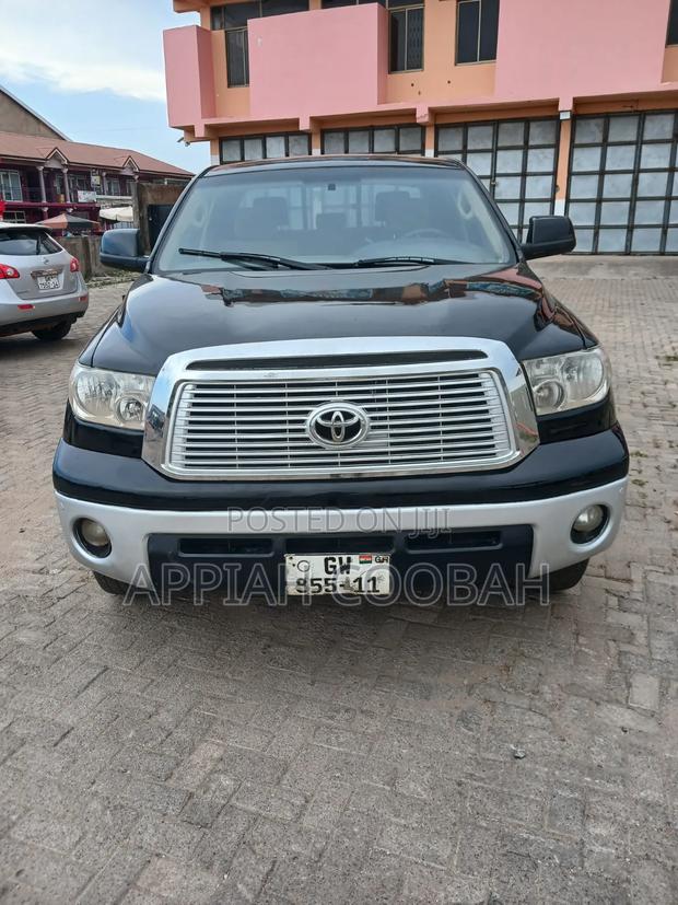 Toyota Tundra 2009 Black