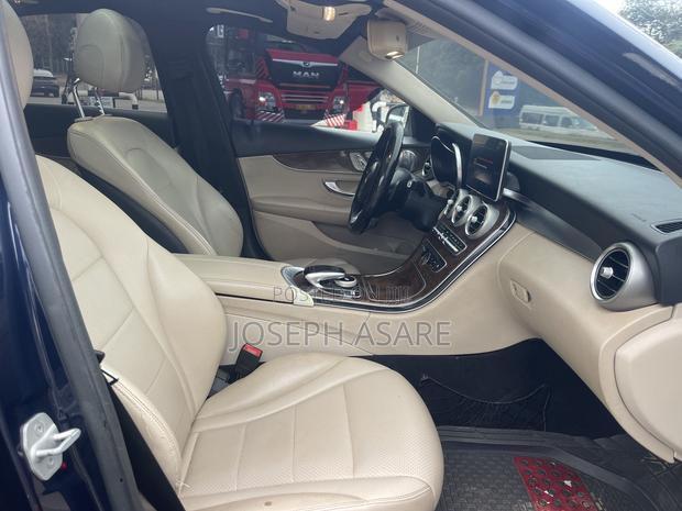 Mercedes-Benz C300 2016