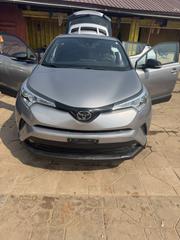 Toyota C-HR XLE FWD Sport Utility (2.0L 4cyl 2AM) 2018 Silver for sale