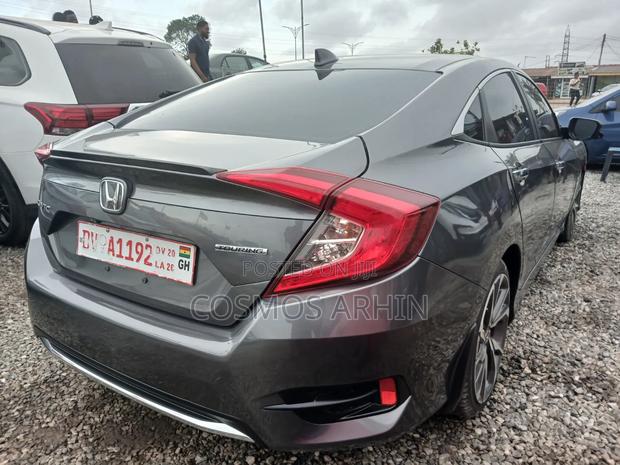 Honda Civic 2021 Gray