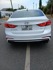 Hyundai Elantra Sport 2018 White for sale