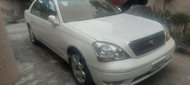 Lexus LS 430 RWD 2001 White