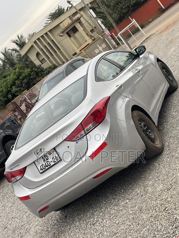 Hyundai Elantra 2013 Silver