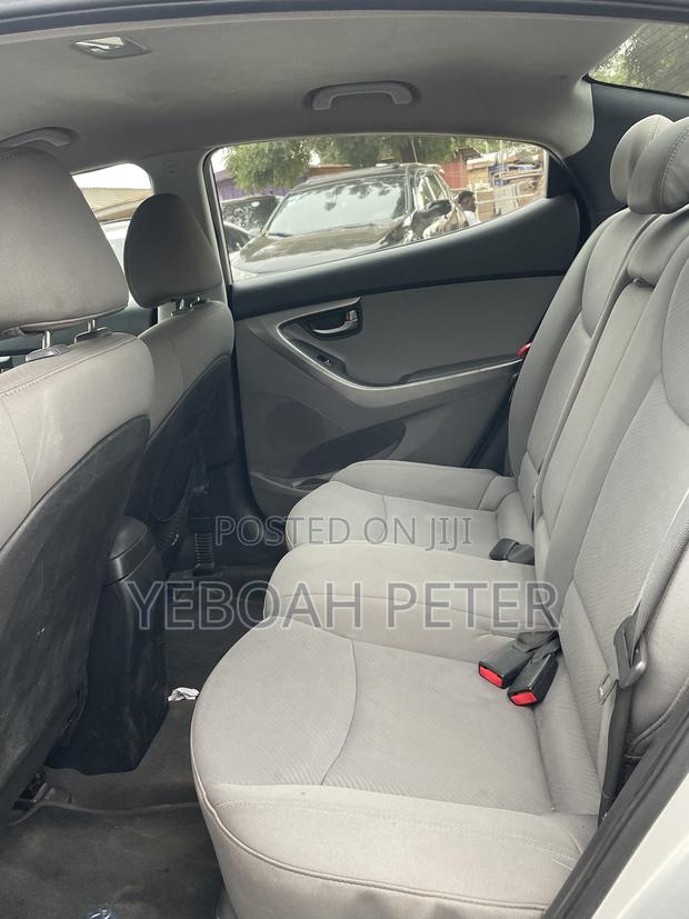 Hyundai Elantra 2013 Silver