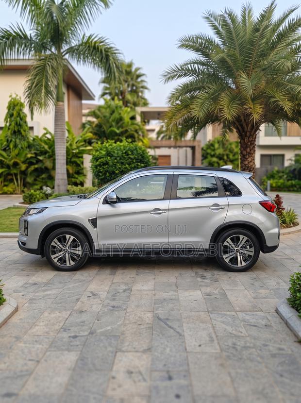 Mitsubishi ASX 2024 Silver