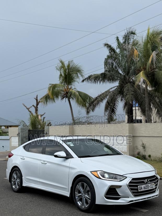 Hyundai Elantra Sport 2018 White