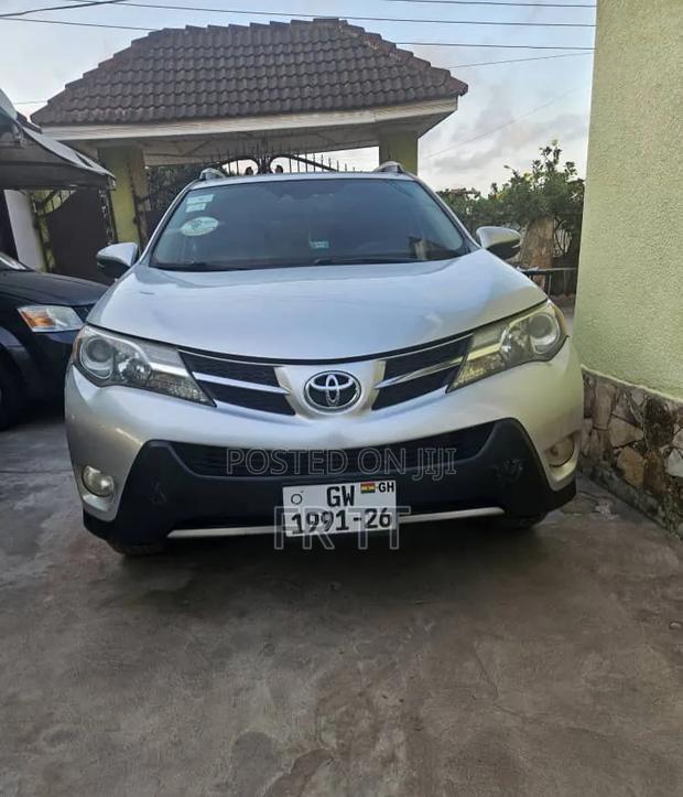 Toyota RAV4 2015 Silver