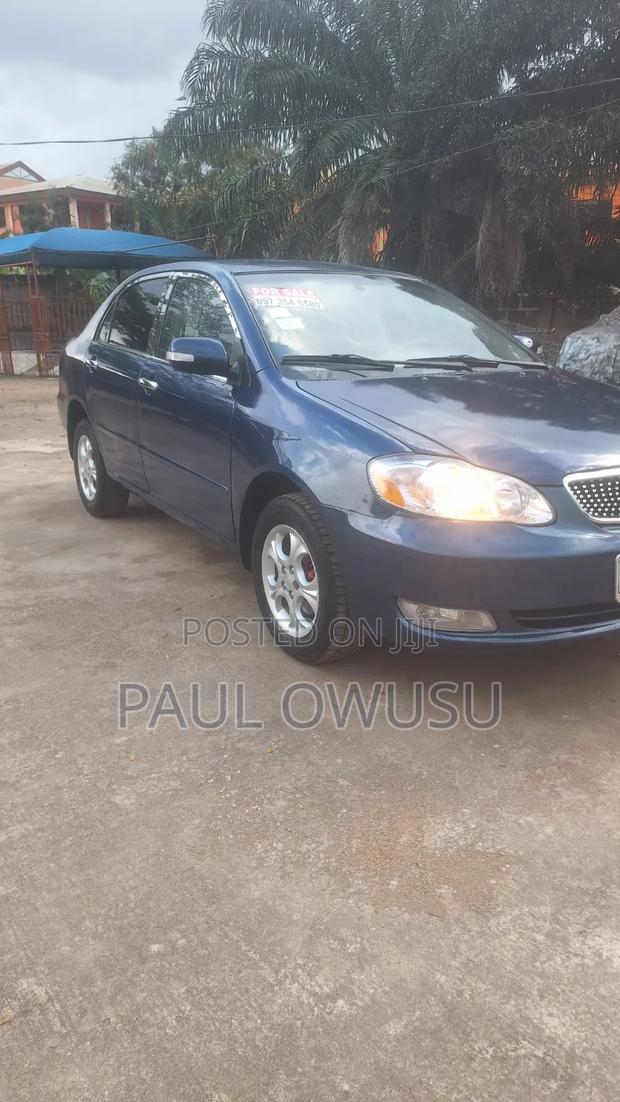 Toyota Corolla 2027 Blue