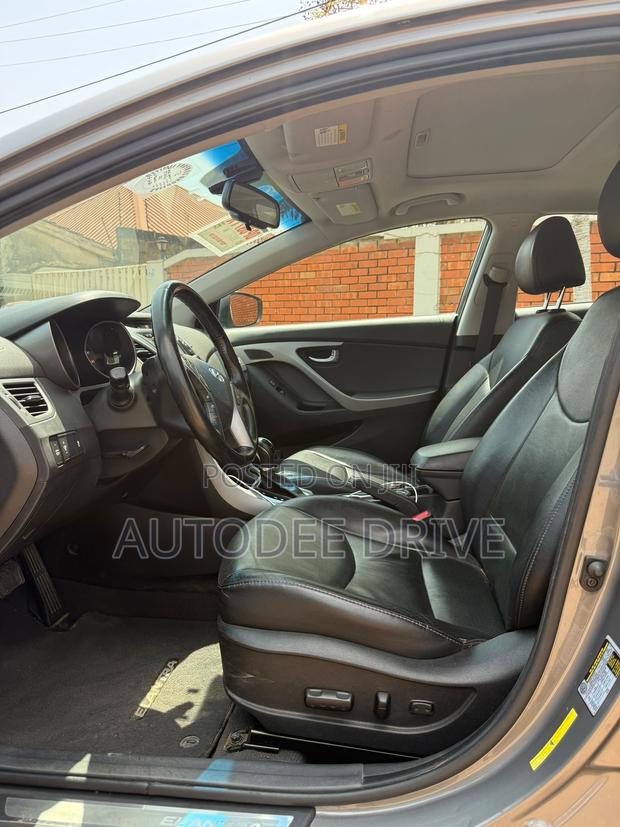 Hyundai Elantra 2014 Gray