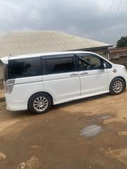 Honda Stepwgn 2013 White for sale