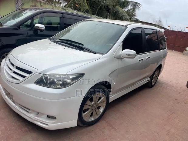 Mazda MPV 2005 White