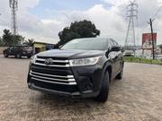 Toyota Highlander LE 4x2 (2.7L 4cyl 6A) 2018 Black for sale