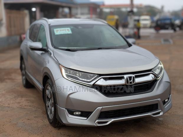 Honda CR-V Touring 4dr SUV AWD (1.5L 4cyl CVT) 2017 Silver