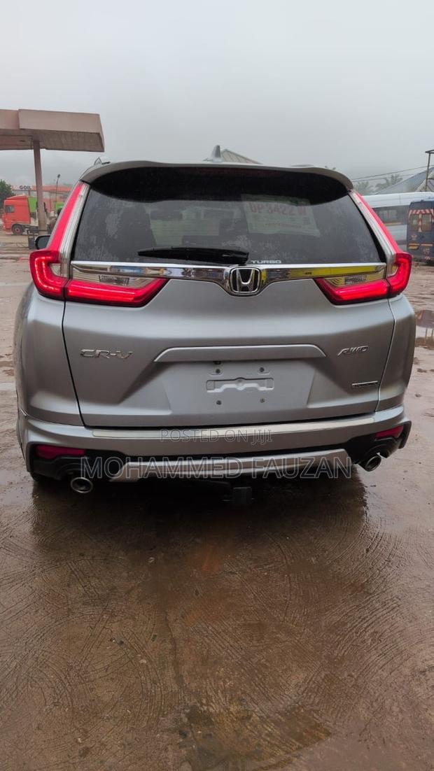Honda CR-V Touring 4dr SUV AWD (1.5L 4cyl CVT) 2017 Silver