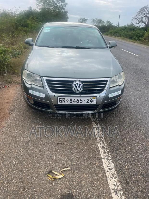 Volkswagen Passat 2.0 FSI Trendline Automatic 2006 Green