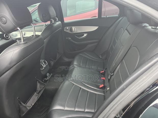 Mercedes-Benz C400 2016 Black