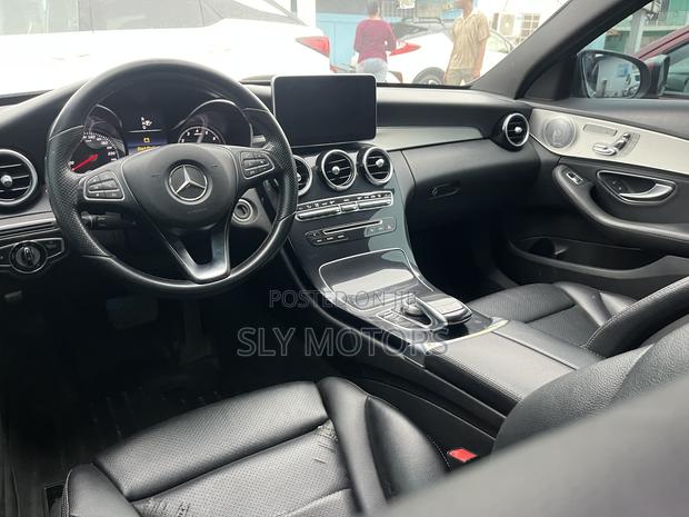 Mercedes-Benz C400 2016 Black