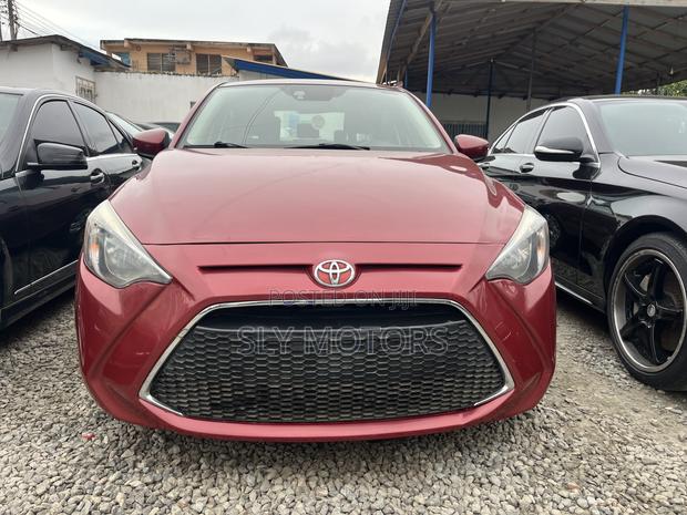 Toyota Yaris LE Sedan 4dr 2019 Red