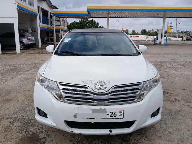 Toyota Venza LE 2012 White