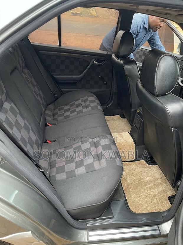 Mercedes-Benz C200 1997 Gray