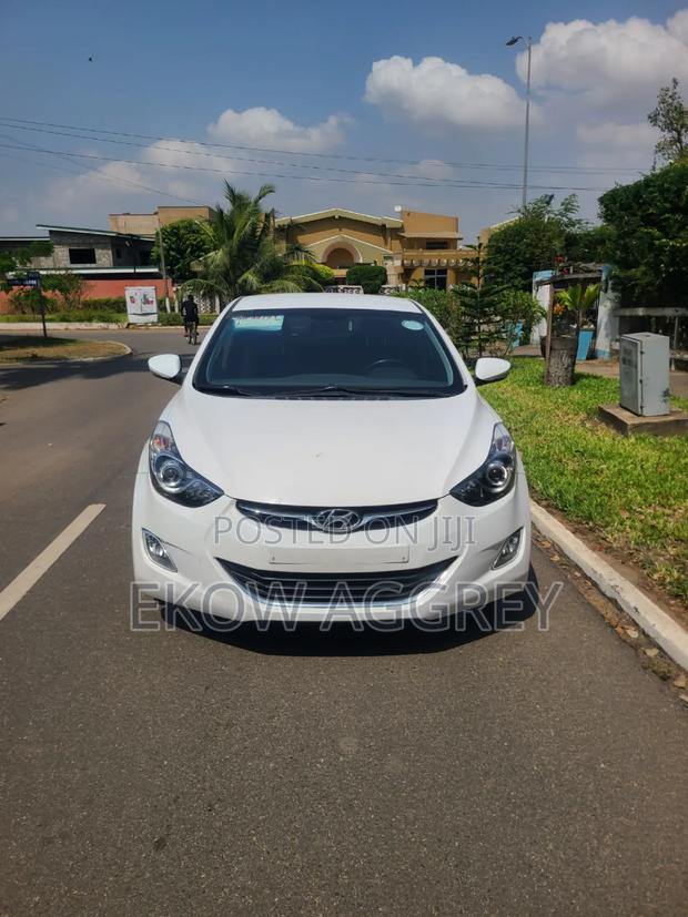 Hyundai Avante 2014 White