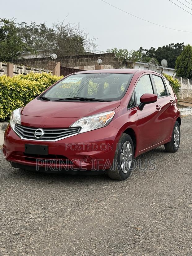 Nissan Versa 1.6 S 4dr Sedan (1.6L 4cyl 4A) 2015 Red