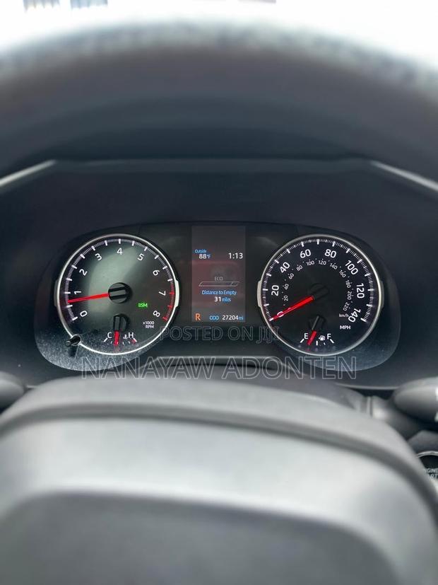 Toyota RAV4 XLE 2022