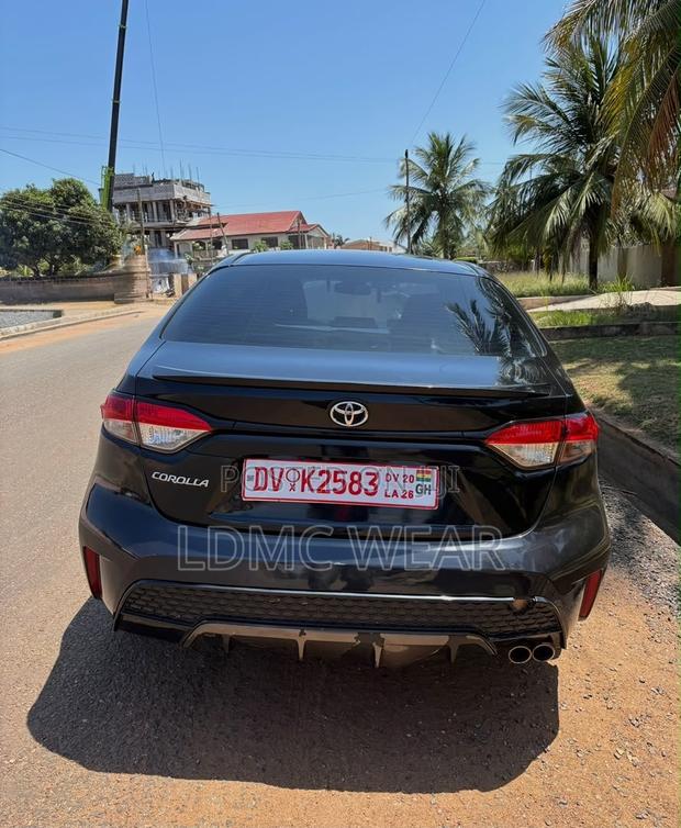Toyota Corolla LE 2020 Black