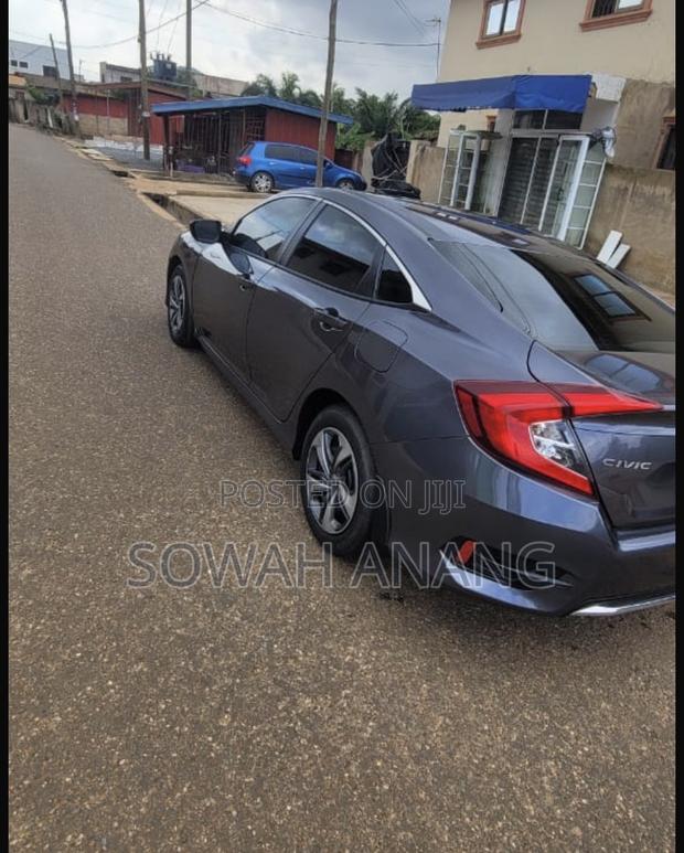 Honda Civic 2020 Gray