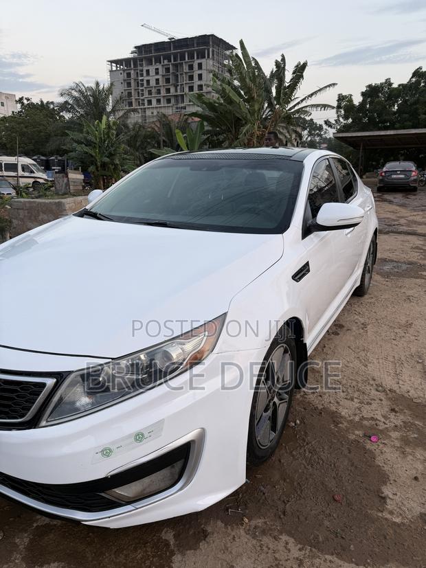 Kia Optima LX 4dr Sedan (2.4L 4cyl 6A) 2013 White