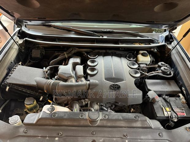 Toyota Land Cruiser Prado 4.0 Petrol GX-L 2015 Blue