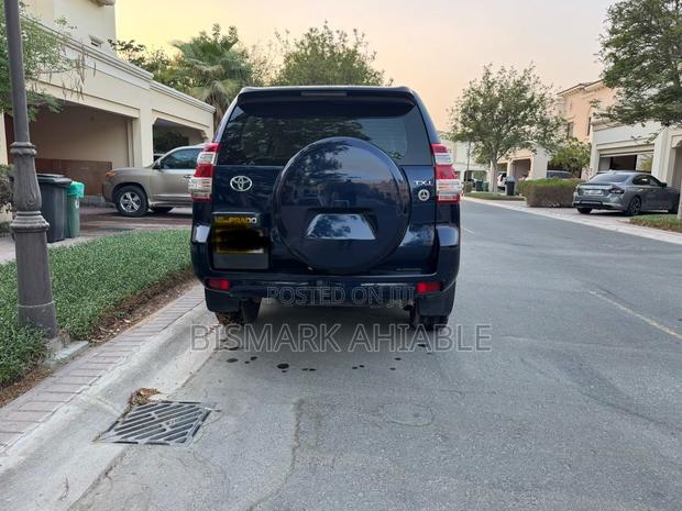 Toyota Land Cruiser Prado 4.0 Petrol GX-L 2015 Blue