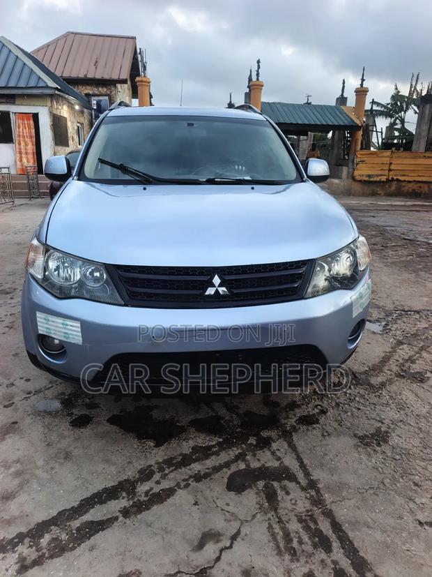 Mitsubishi Outlander ES 2010 Blue
