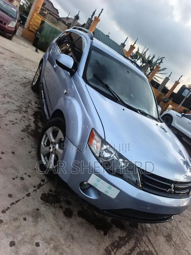 Mitsubishi Outlander ES 2010 Blue