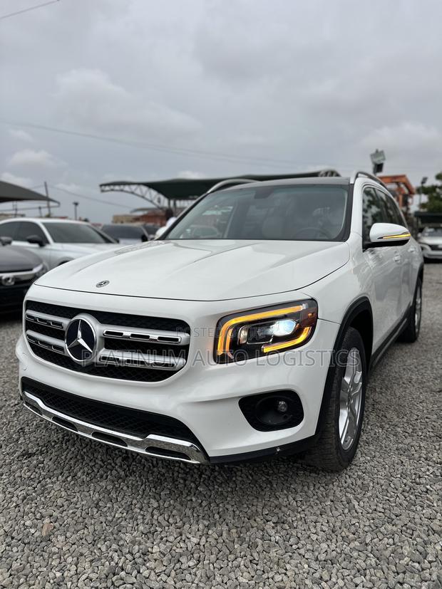 Mercedes-Benz GLB-Class GLB 250 4MATIC 2023 White
