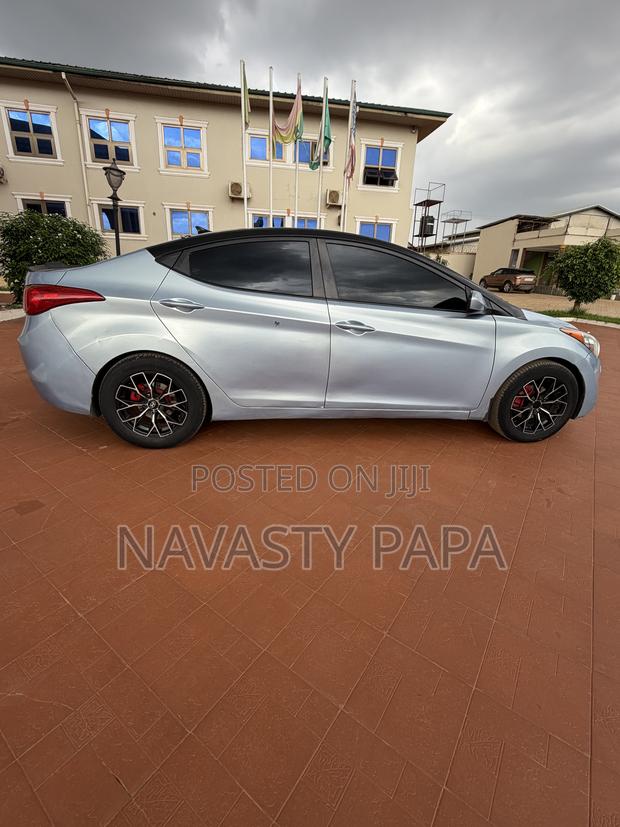 Hyundai Elantra 2013 Blue