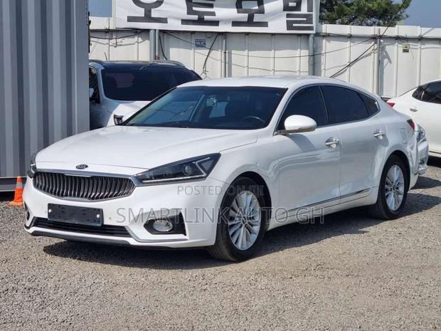 Kia K5 2018 White