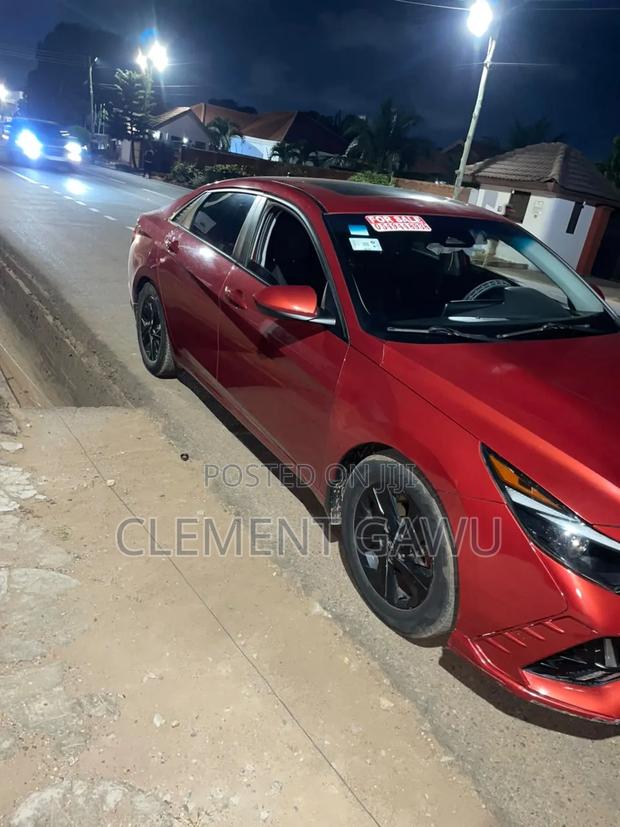 Hyundai Elantra 2021