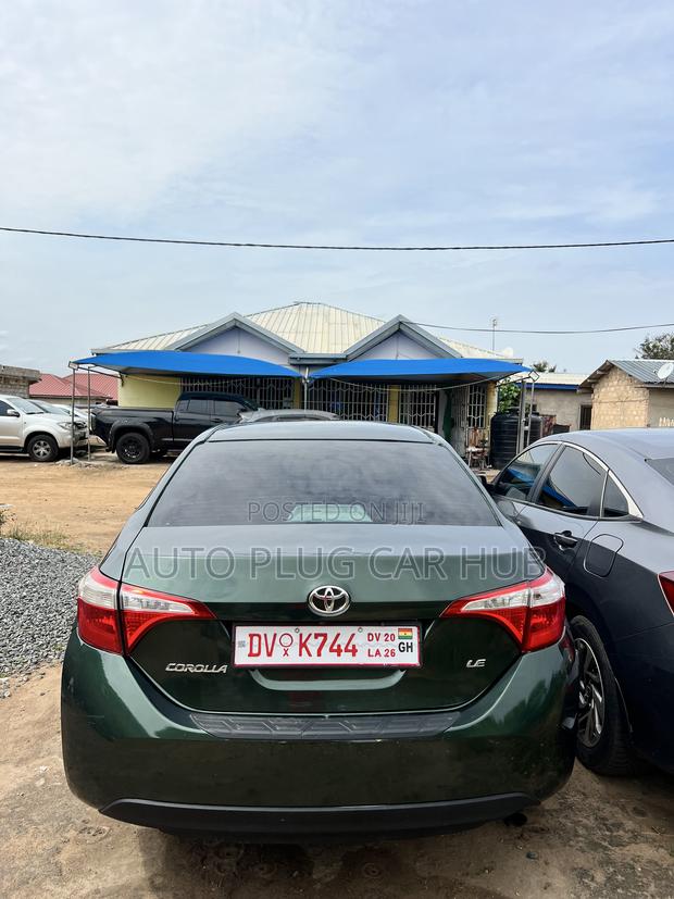 Toyota Corolla 2016 Green