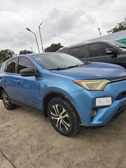 Toyota RAV4 LE 4dr SUV (2.5L 4cyl 6A) 2018 Blue for sale