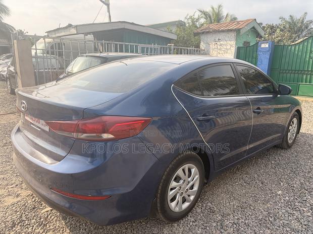 Hyundai Elantra ECO 2018 Blue