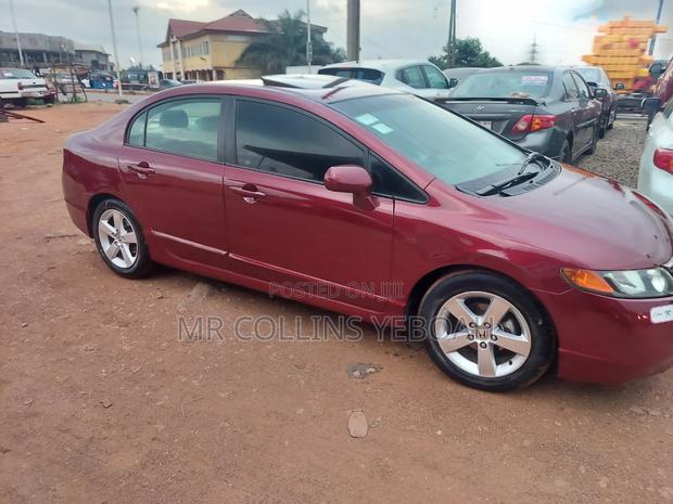 Honda Civic 2007 Red