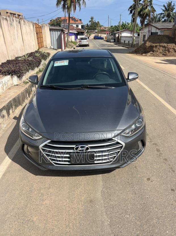 Hyundai Elantra SE 2018 Gray