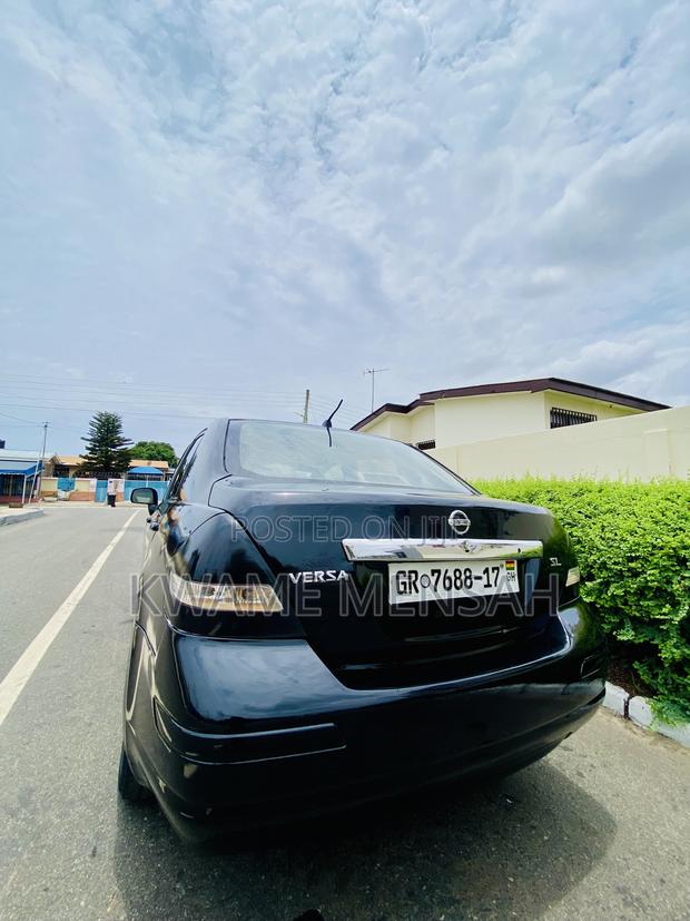 Nissan Versa 1.8 SL 2007 Black